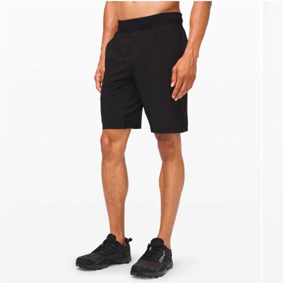 Lululemon T.H.E. Short 9" *Linerless Black Size Medium Gym Athletic Run Workout - Picture 1 of 11